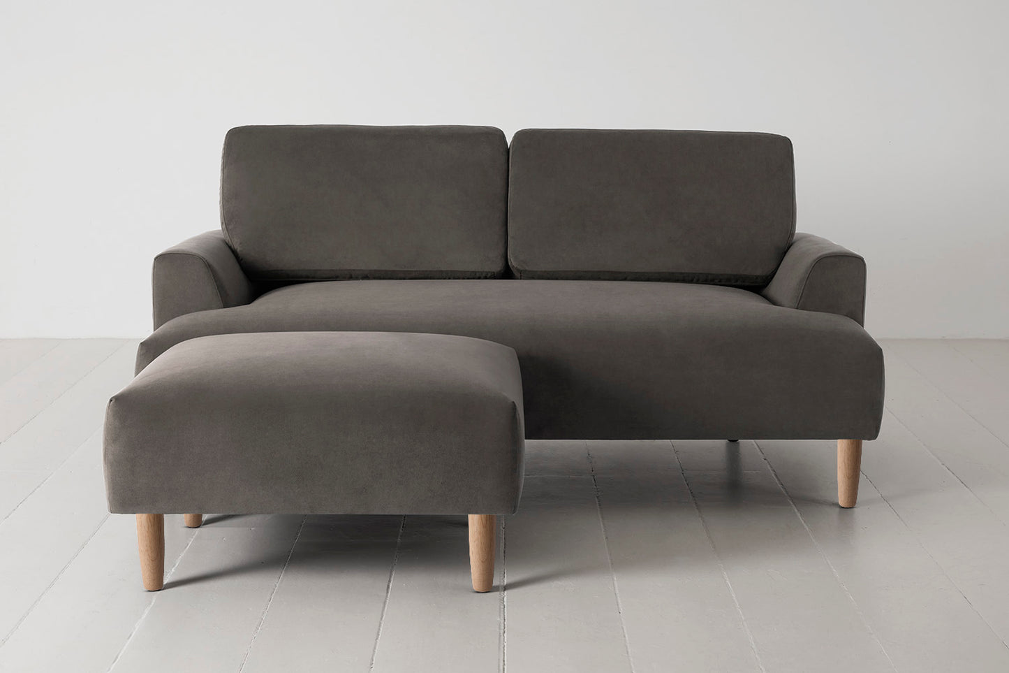 Model 05 2-Seater Sofa with Ottoman, Oak / Elephant