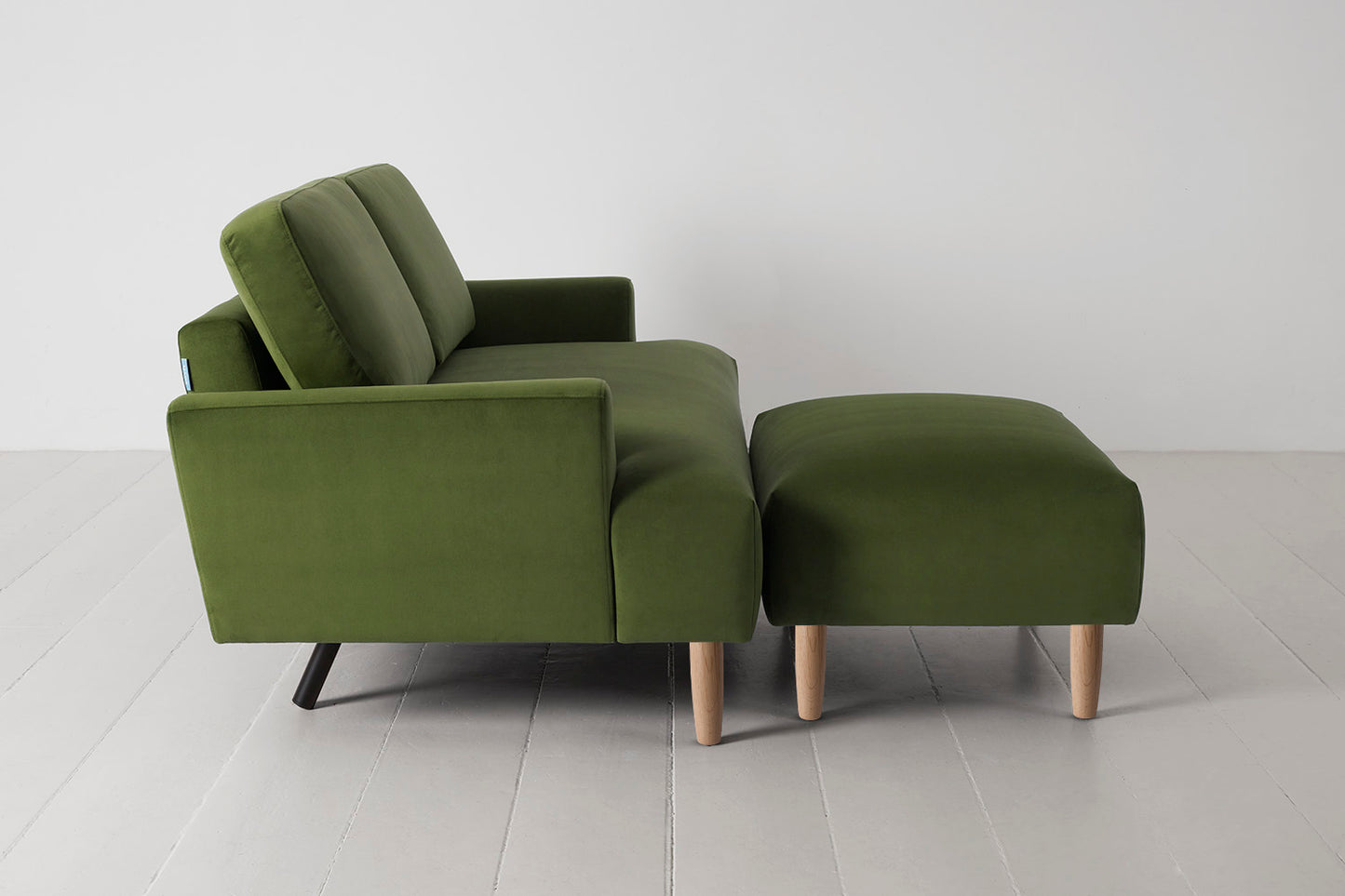 Model 05 2-Seater Sofa with Ottoman, Oak / Vine