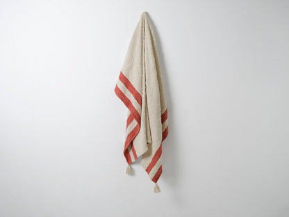 Throw 01, Red