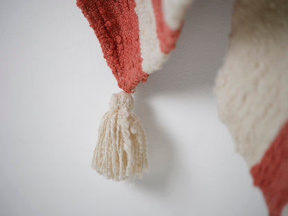 Throw 01, Red