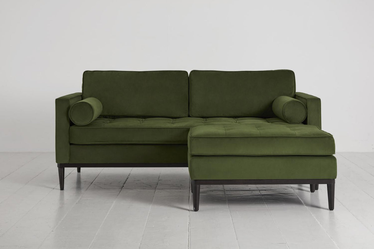 Ottoman in green velvet