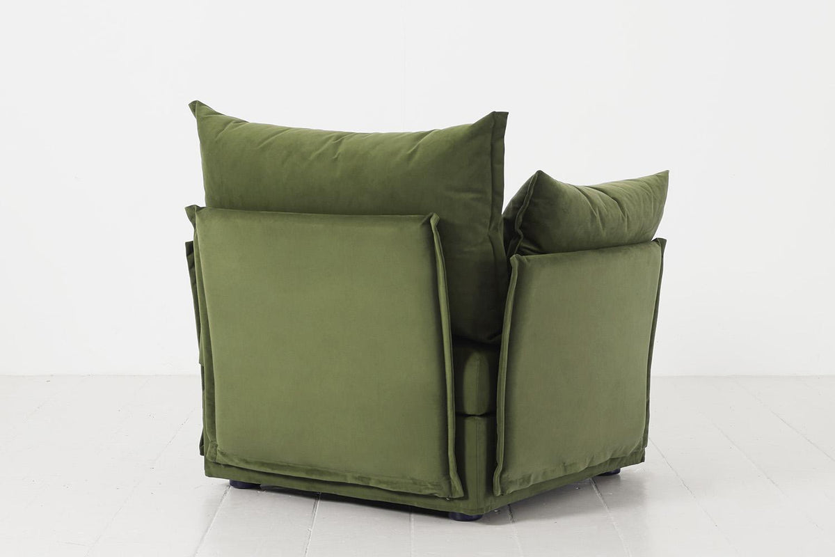 Model 06 Armchair, Vine