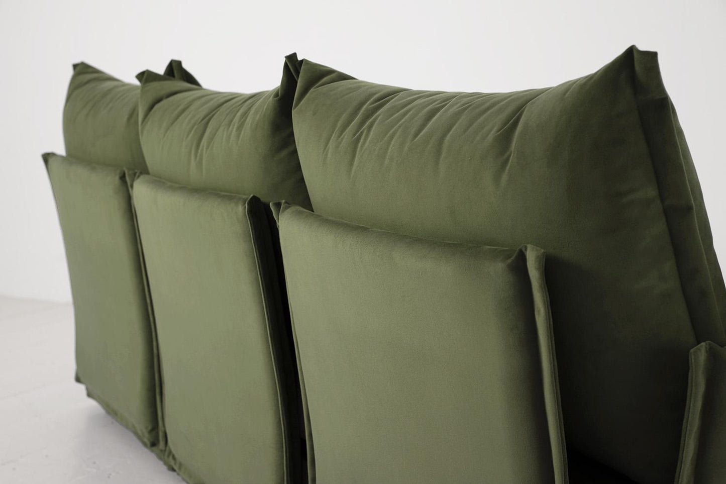 Model 06 3-Seater Left Chaise Sofa