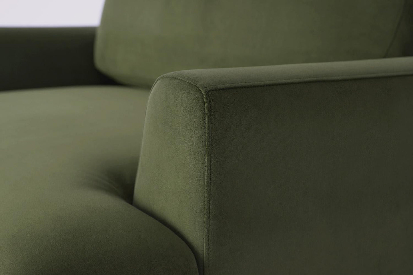 Model 05 Loveseat