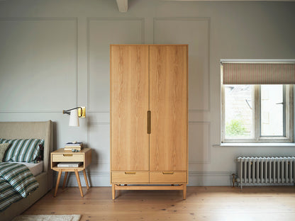 Wardrobe 01, Oak