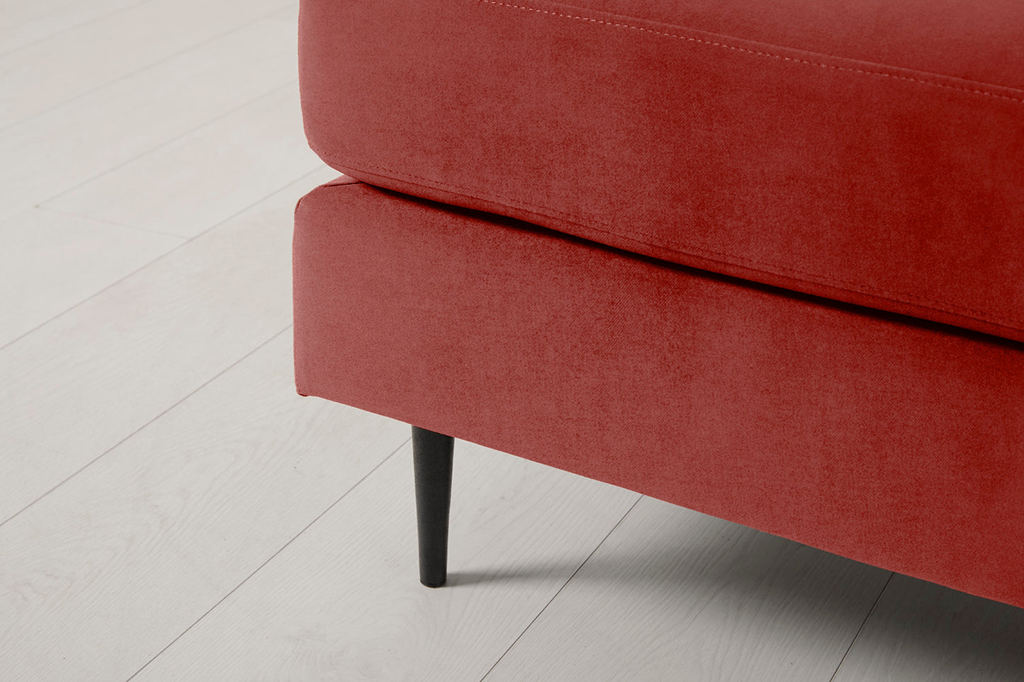 Model 19 Ottoman, Harissa