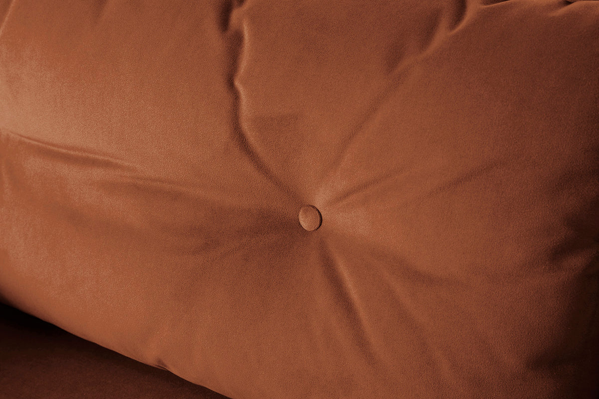 Model 19 - Detail - Umber 07