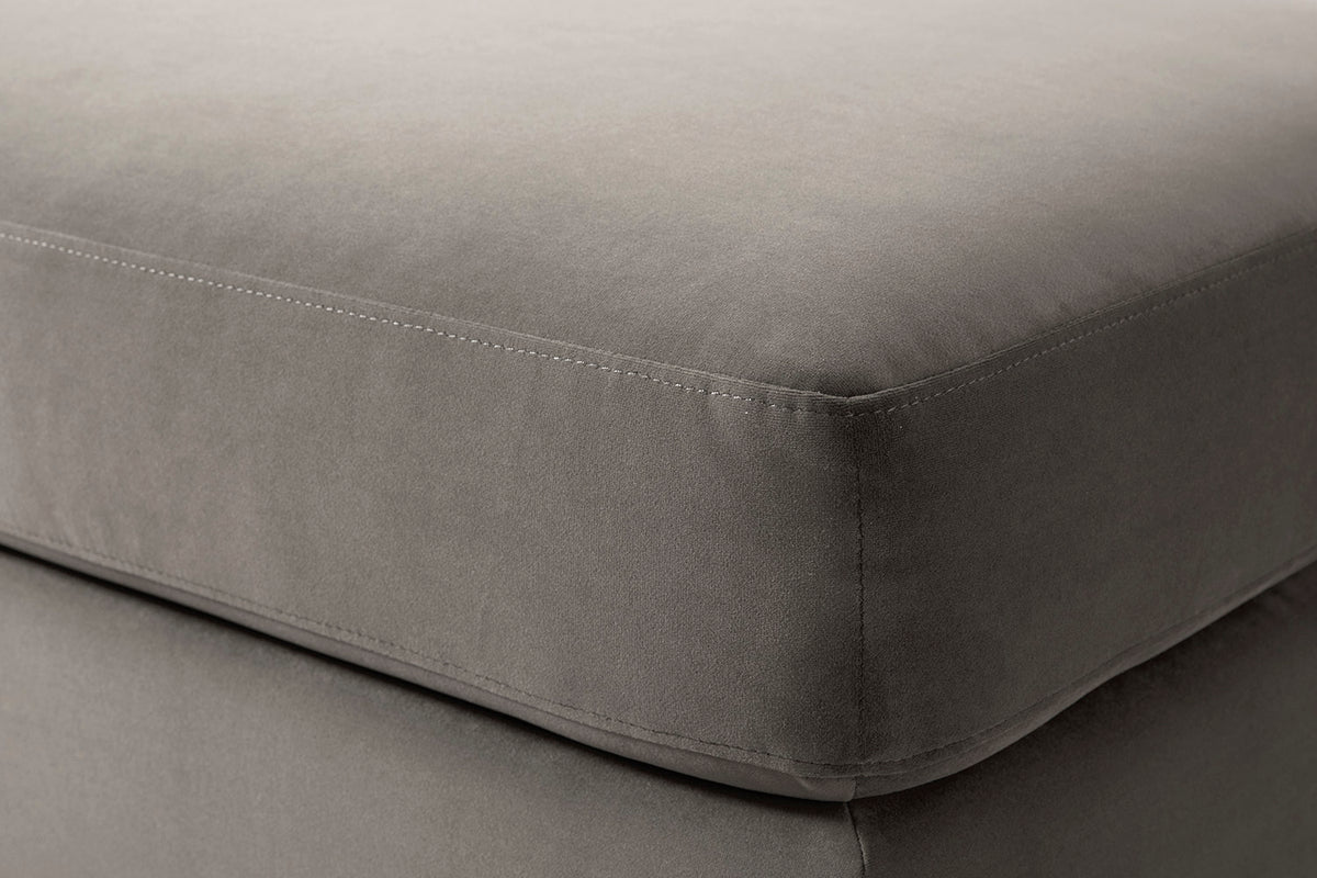 Model 19 Ottoman, Elephant — detail view 2