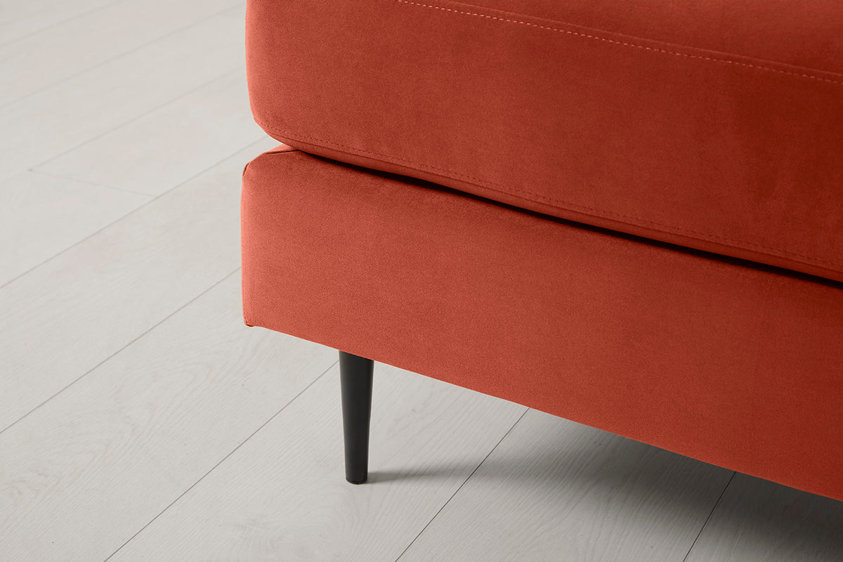 Model 19 Ottoman, Paprika — Detail view