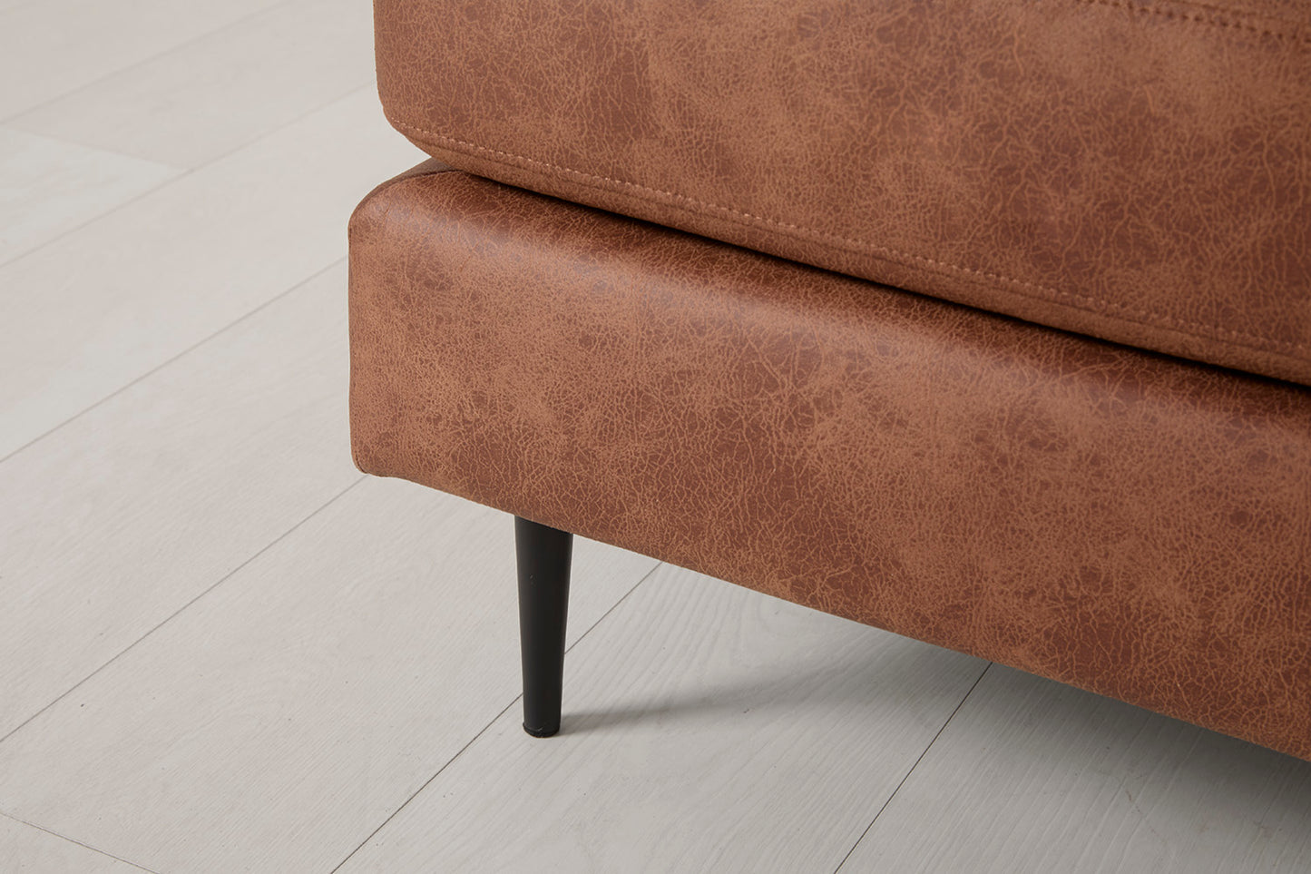 Model 19 Ottoman, Chestnut