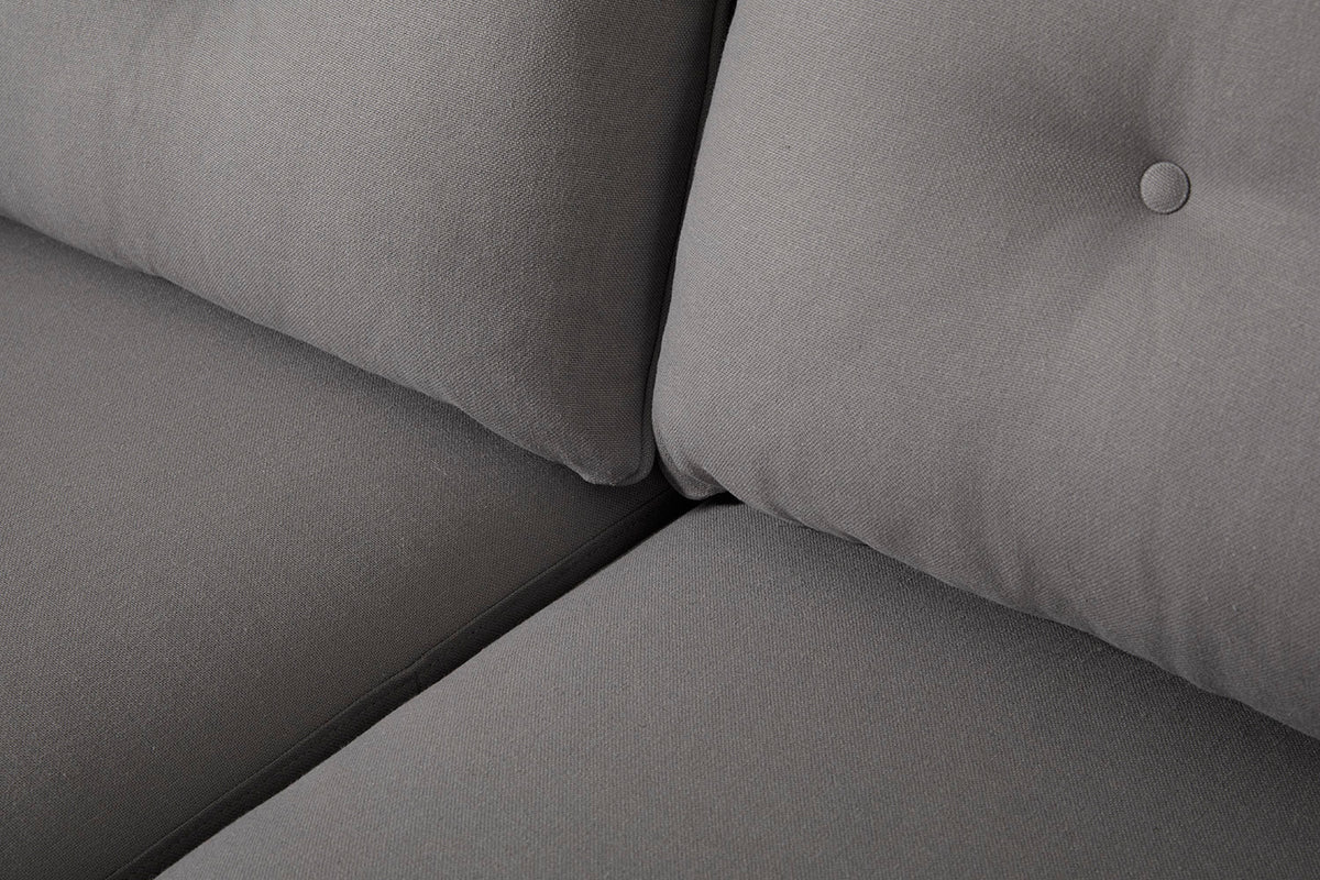 Model 19 3 Seater Sofa, Risso — Model 19 - Detail - Risso 08