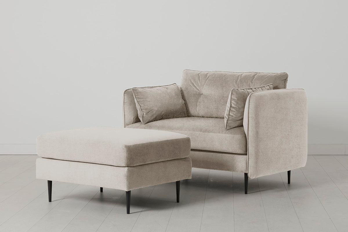 Model 19 Loveseat, Chalk — Model 19 - Loveseat - Chalk 03
