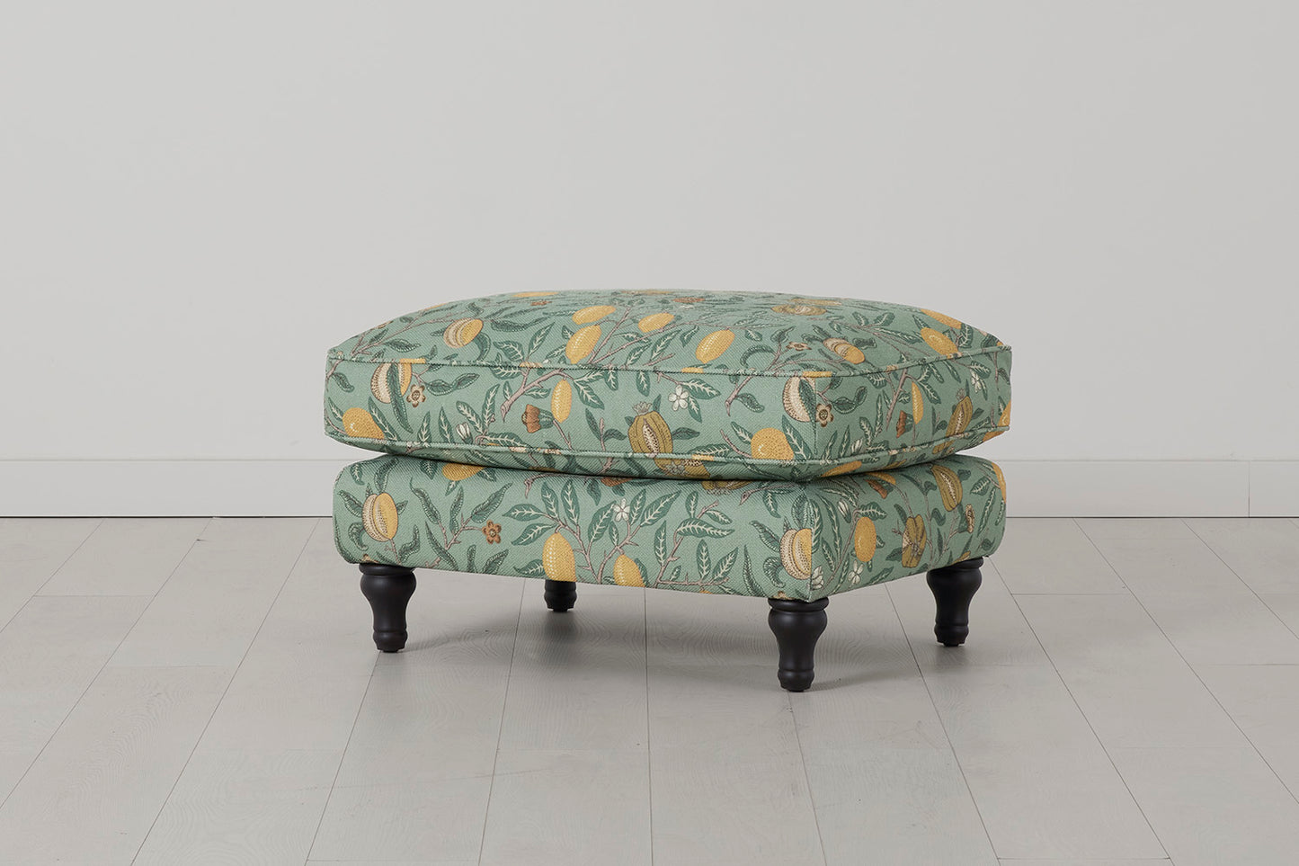 Model 15 Ottoman, Fruit