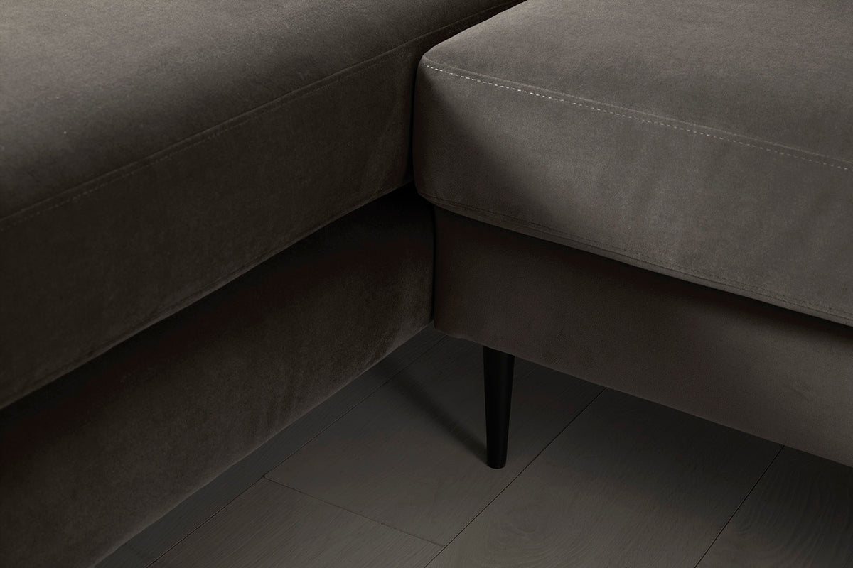 Model 19 Three-Seater Left Chaise Sofa, Elephant — Detail 01