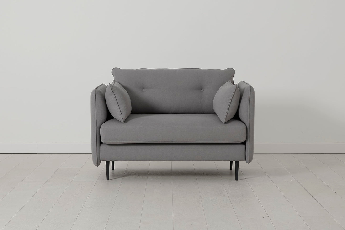 Model 19 Loveseat, Risso