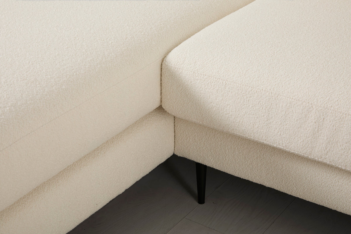 Model 19 - Detail - Ivory 01