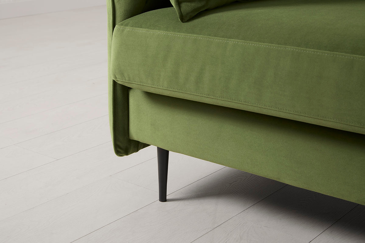 Model 19 3 Seater Sofa, Vine — Model 19 - Detail - Vine 05