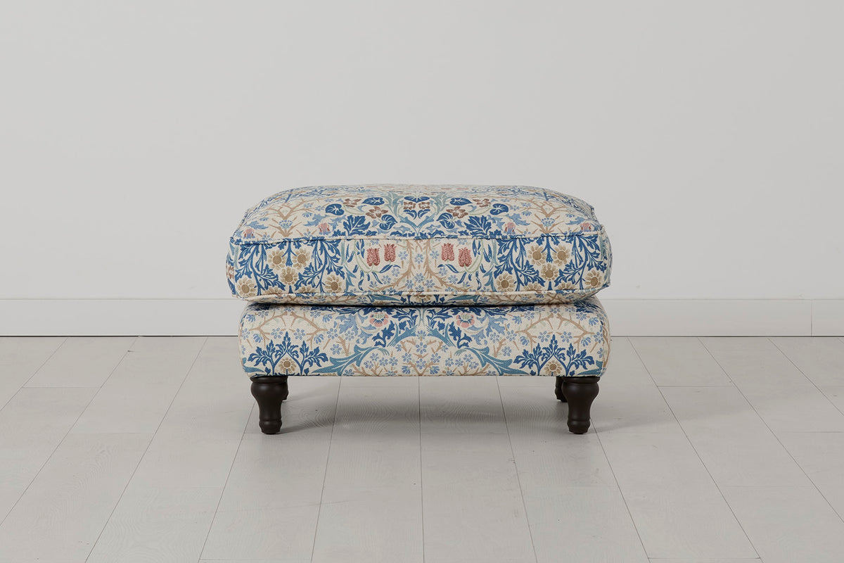 Model 15 Ottoman Blackthorn - Mineral 01