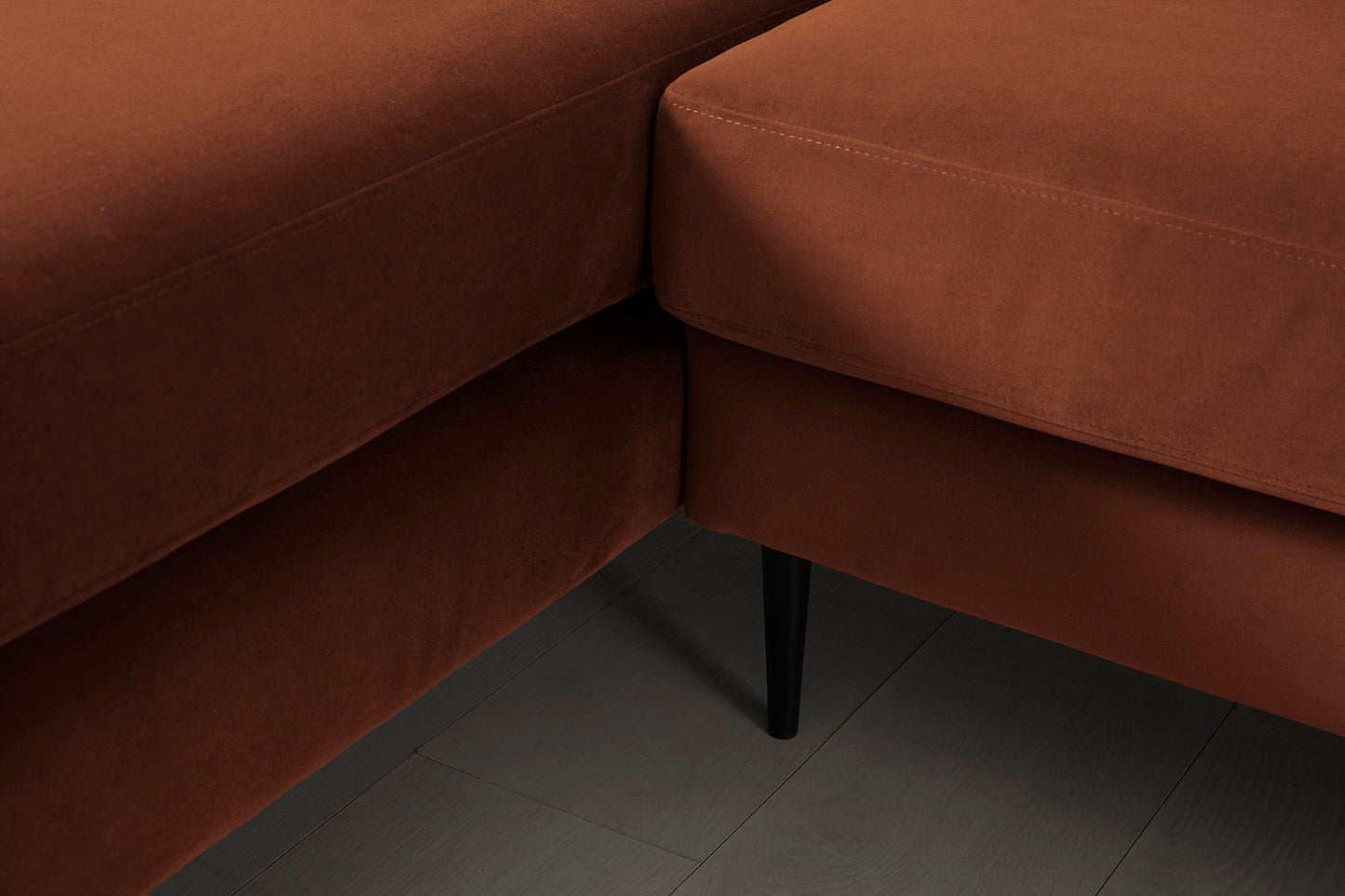 Model 19 3 Seater Left Chaise Sofa, Umber