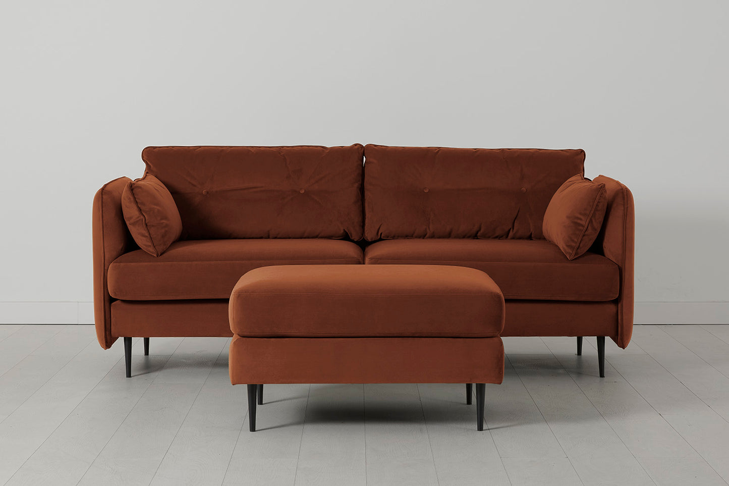 Model 19 3 Seater Sofa, Umber