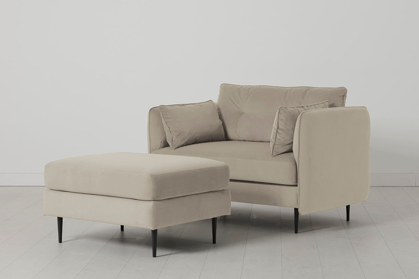 Model 19 Loveseat, Bone